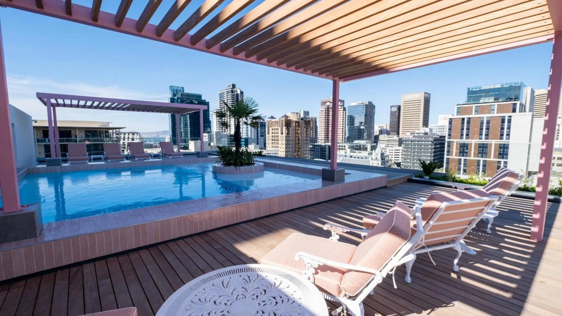 The Rose708: Top Floor Modern City Apartment Cape Town Güney Afrika