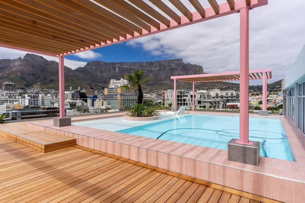 The Rose708: Top Floor Modern City Apartment Cape Town 0*,  Güney Afrika